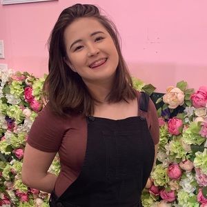 Meet your Posher, Ellie